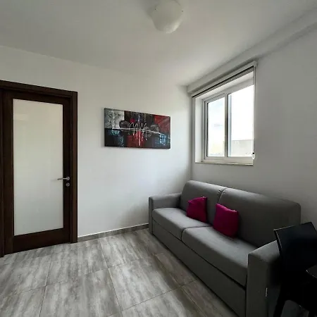 Steps From Three Cities 2br Il-Wileg