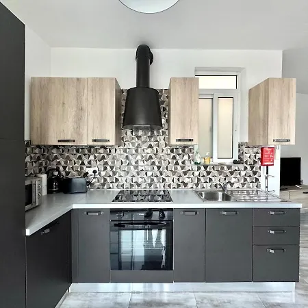 Steps From Three Cities 2br Il-Wileg