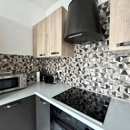 Steps From Three Cities 2br Appartamento Il-Wileg